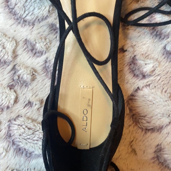 Sandals - Picture 4 of 7